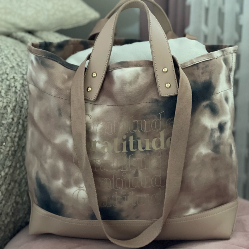 Gratitude tye dye Tote